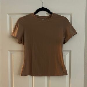 SKIMS Fits Everybody T-Shirt in Warm Taupe